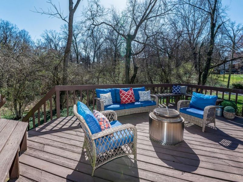 2560 Ridgeland Place, Cincinnati, OH 45212 Photo 47