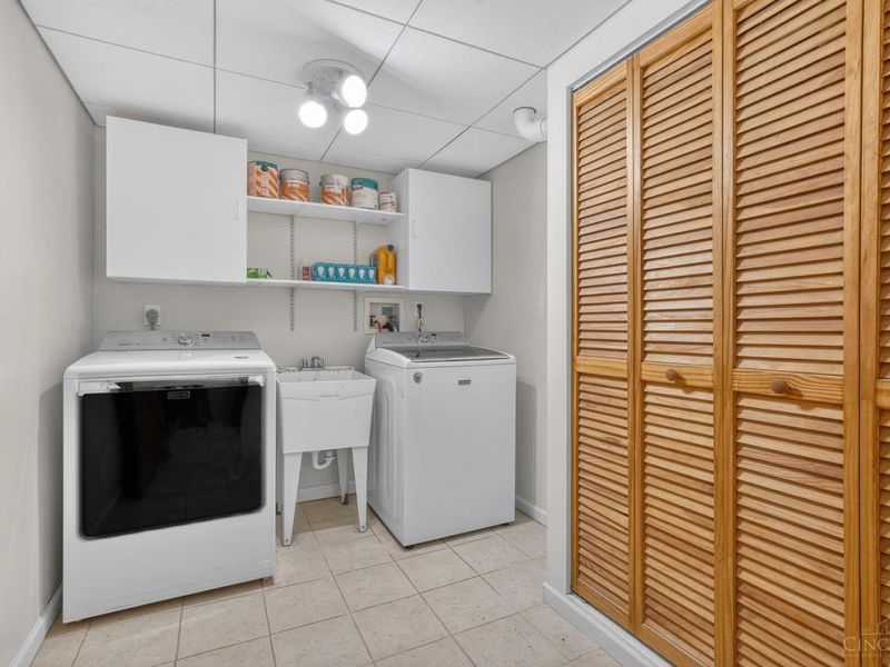 1486 Meadowbright Lane, Cincinnati, OH 45230 Photo 30