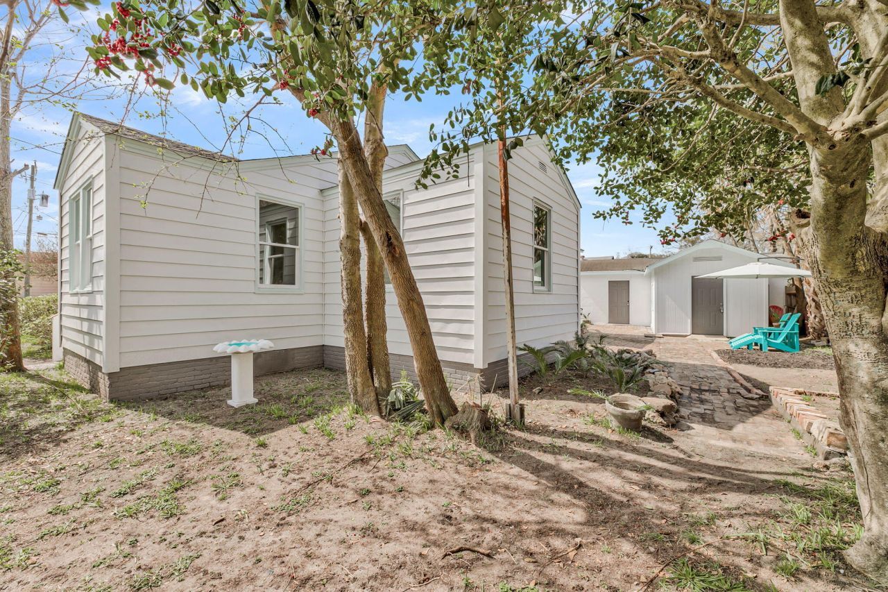 2698 Olympia Avenue Photo 34