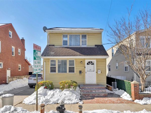 22 Brokaw Avenue , Floral Park, NY 11001