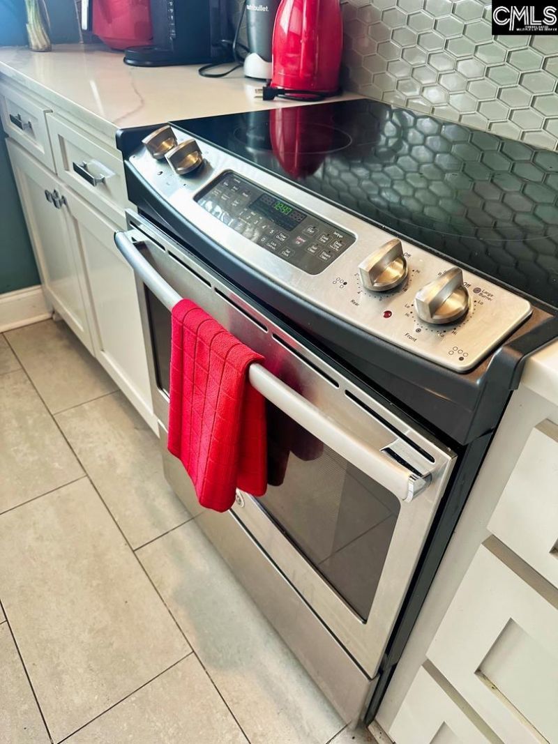 1000 Evergreen Avenue  Photo 16