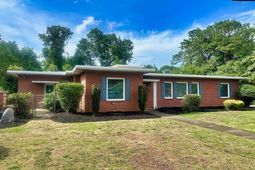 1000 Evergreen Avenue photo 4