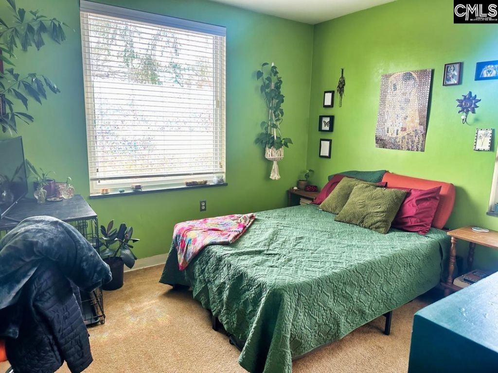 1000 Evergreen Avenue Photo 22
