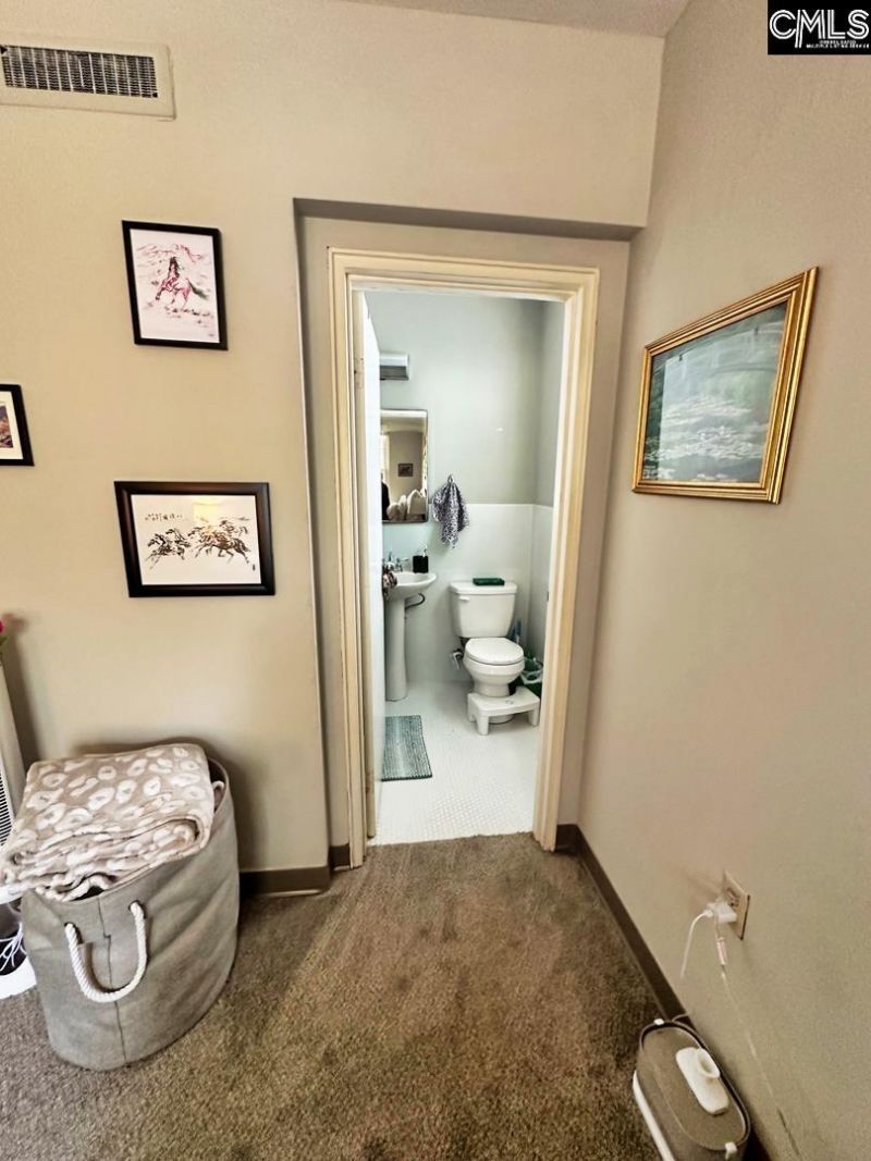 1000 Evergreen Avenue  Photo 38