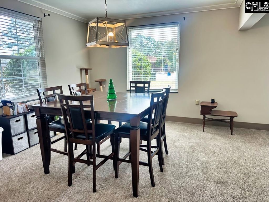 1000 Evergreen Avenue  Photo 6