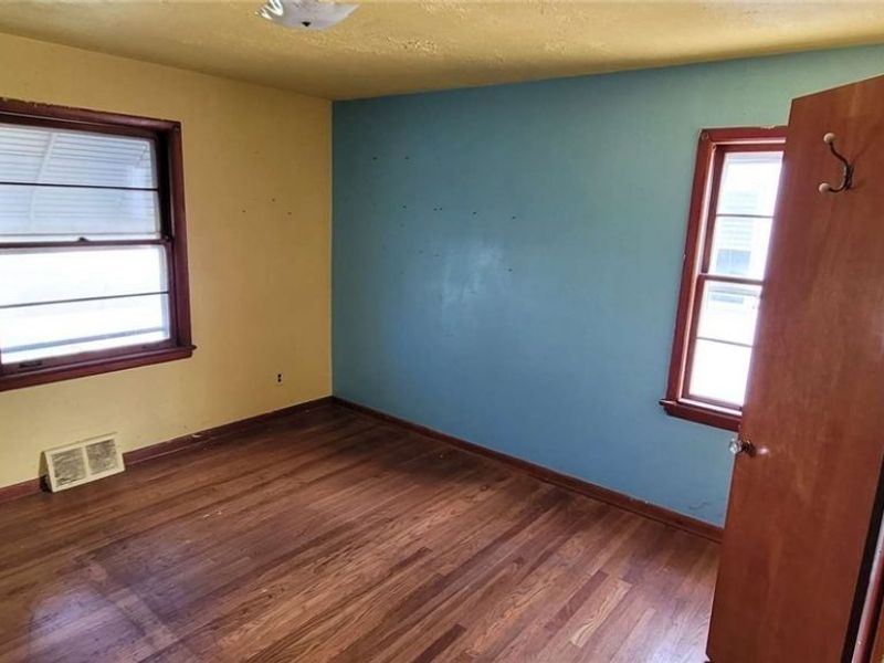 21250 Wilmore Avenue, Euclid, OH 44123 Photo 6