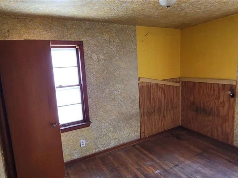 21250 Wilmore Avenue, Euclid, OH 44123 Photo 7