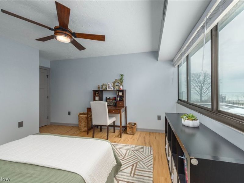 12550 Lake Avenue, Unit 201, Lakewood, OH 44107 Photo 16