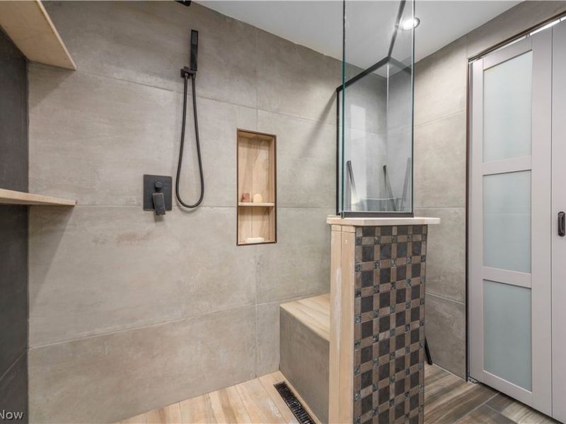 12550 Lake Avenue, Unit 201, Lakewood, OH 44107 Photo 21