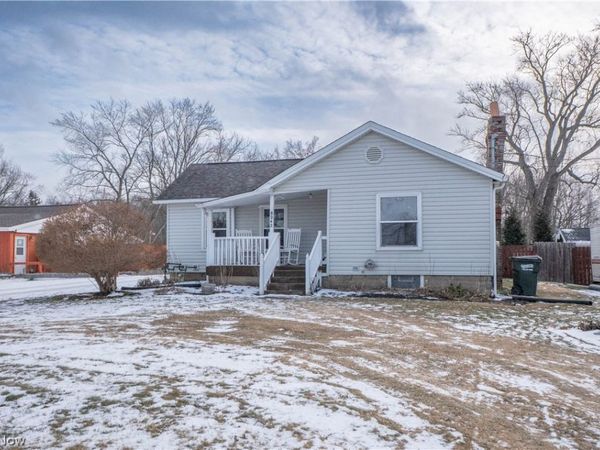 8242-8244 Navarre Road SW, Massillon, OH 44646