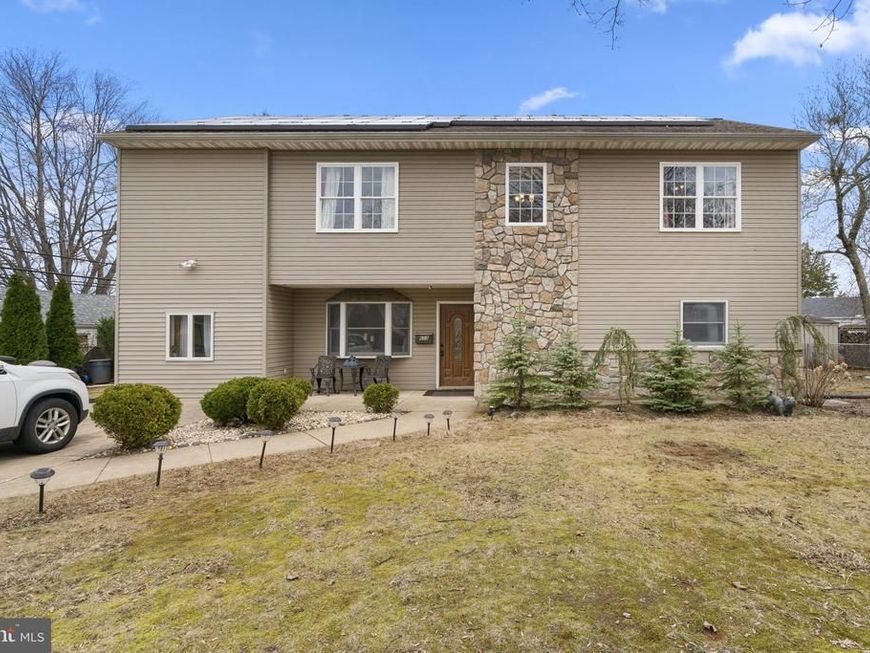 608 E Pine Street , Feasterville Trevose, PA 19053 Main Photo