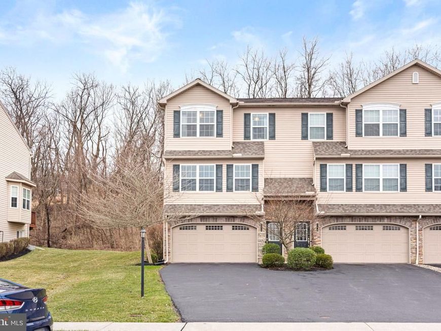 174 Old Schoolhouse Lane, Mechanicsburg, PA 17055 Main Photo