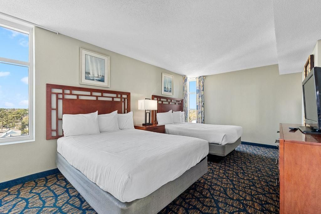 5200 N Ocean Blvd.  Photo 17