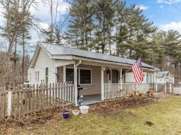 37 Lois Lane, Williston, VT 05495