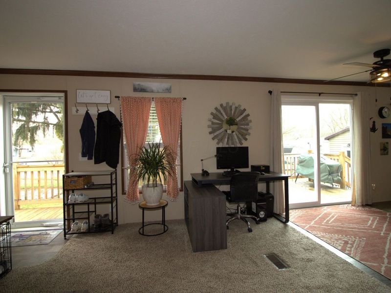 248 Thorn Locust Lane , London, OH 43140 Photo 4