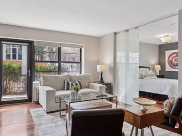 2201 3rd Avenue S, Unit 102, Minneapolis, MN 55404