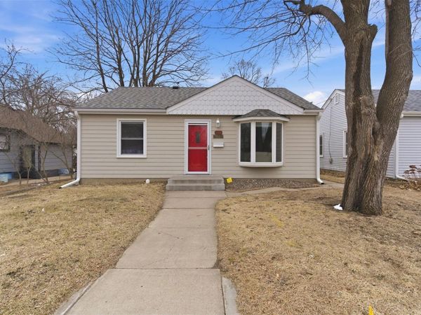 3804 Scott Avenue N, Robbinsdale, MN 55422