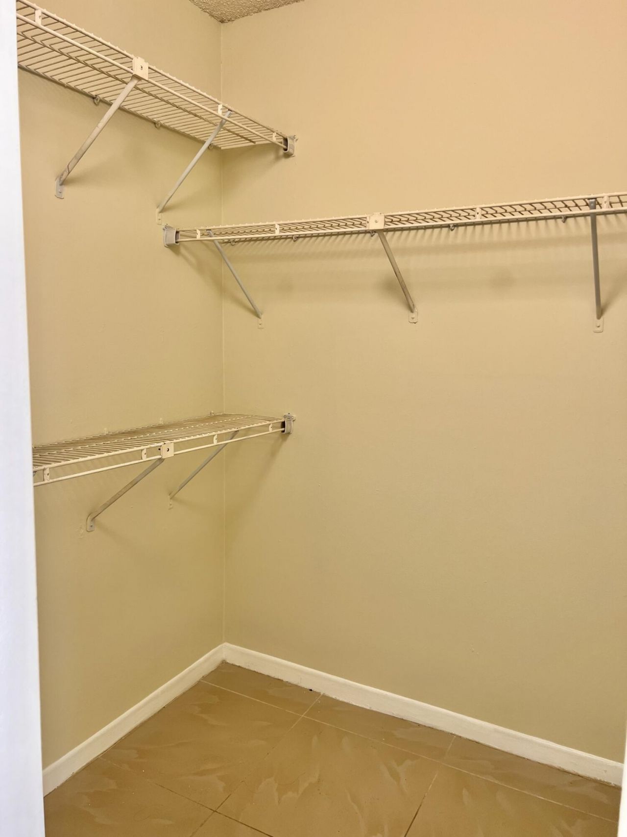 752 Executive Center Drive, Unit 33, West Palm Beach, FL 33401 Photo