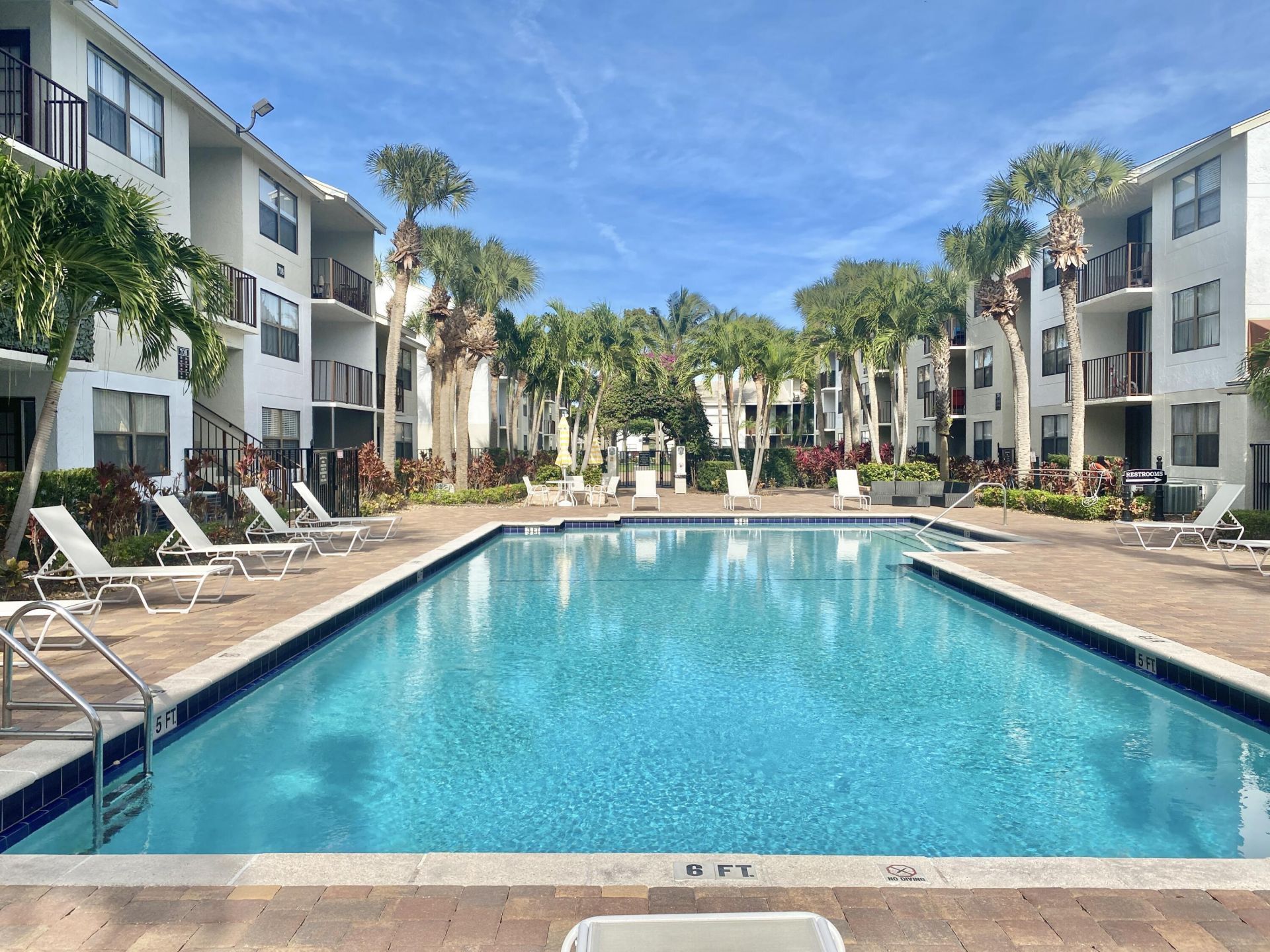 752 Executive Center Drive, Unit 33, West Palm Beach, FL 33401 Photo