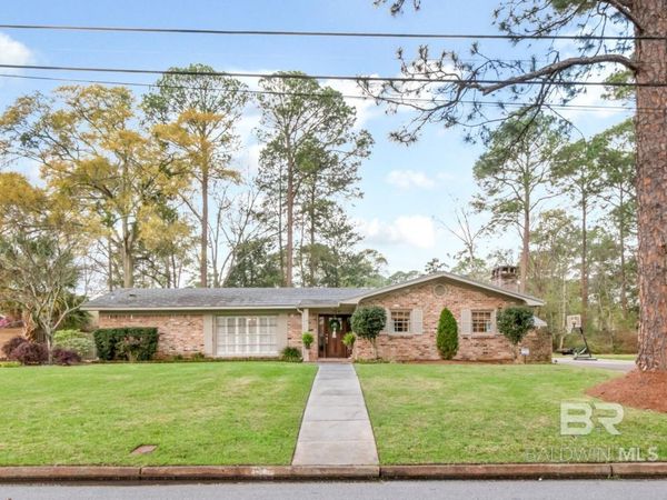 154 Fenwick Road, Mobile, AL 36608