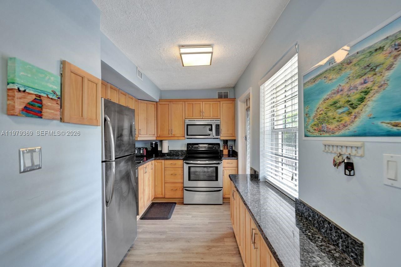 2651 S Course Dr , Unit 203, Pompano Beach, FL 33069 Photo
