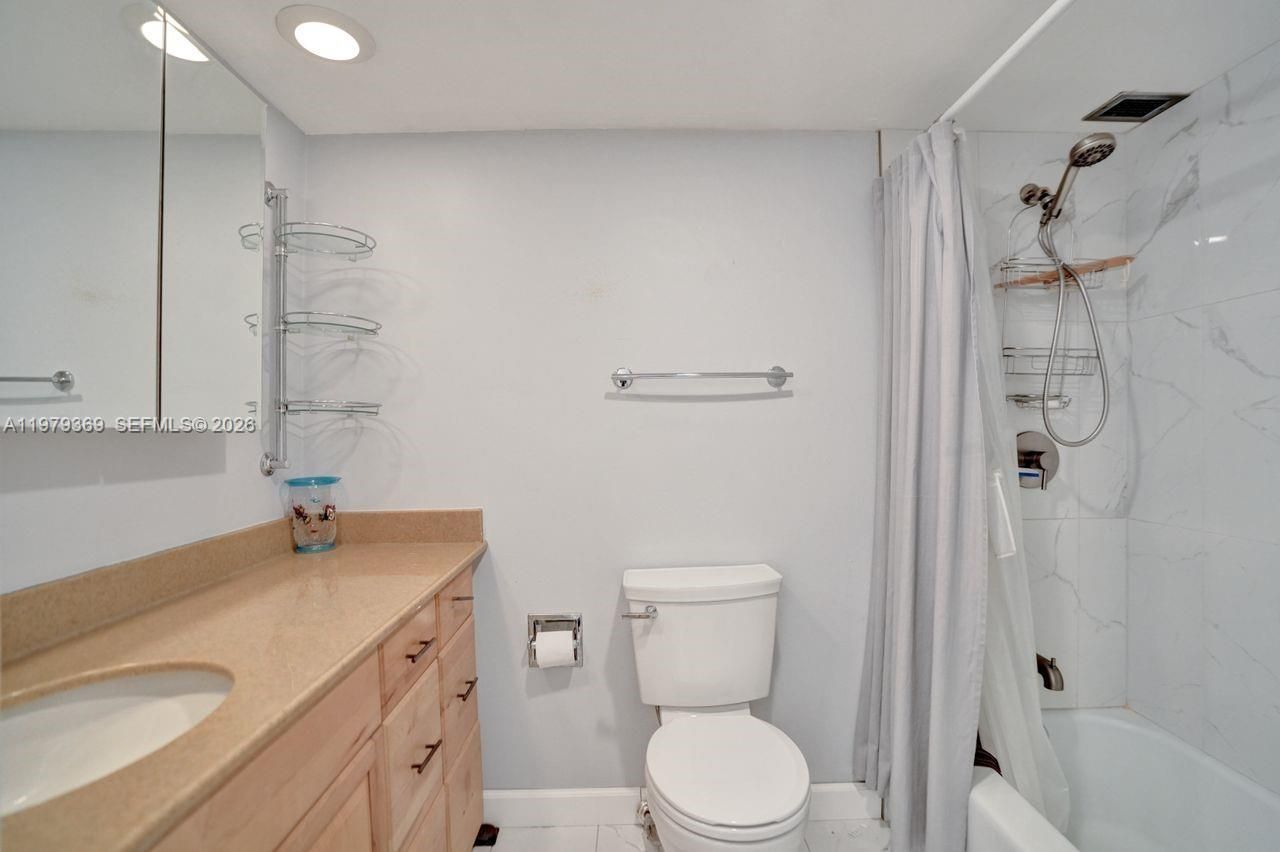 2651 S Course Dr , Unit 203, Pompano Beach, FL 33069 Photo