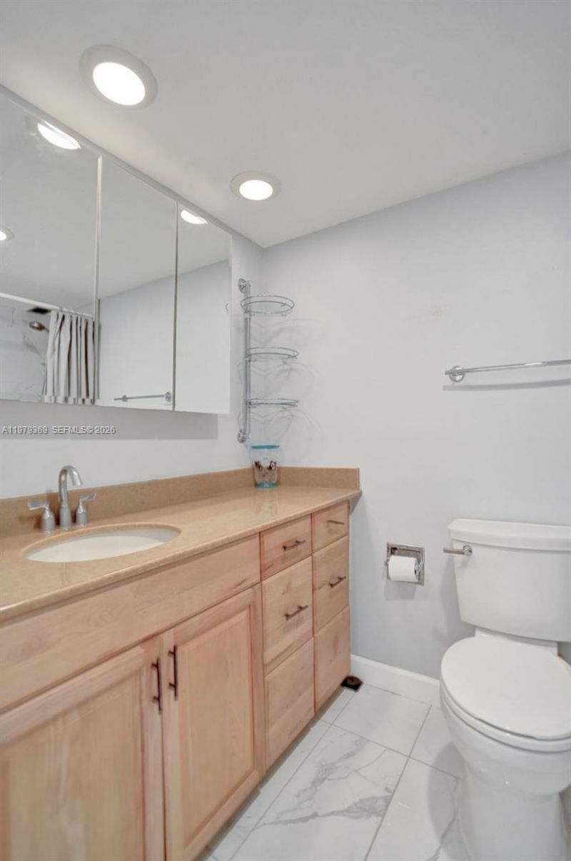 2651 S Course Dr , Unit 203, Pompano Beach, FL 33069 Photo