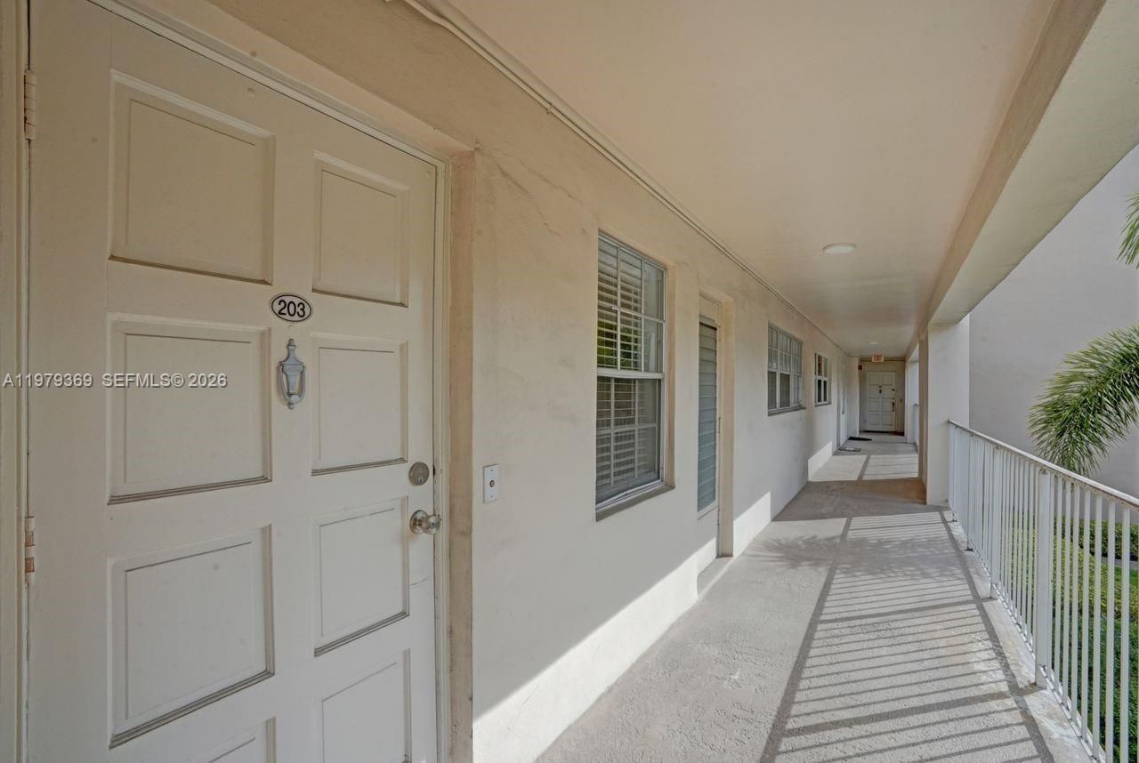 2651 S Course Dr , Unit 203, Pompano Beach, FL 33069 Photo