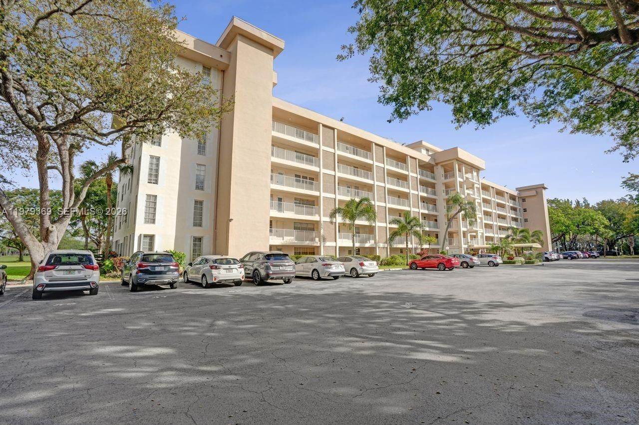 2651 S Course Dr , Unit 203, Pompano Beach, FL 33069 Photo