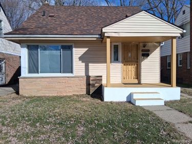 19928 Houghton Street , Detroit, MI 48219