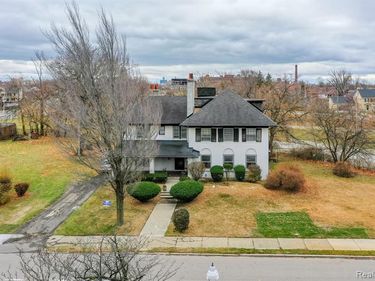 1135 Chicago Boulevard , Detroit, MI 48202