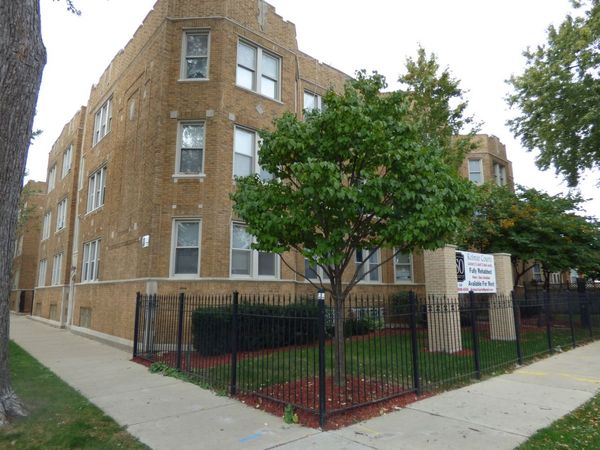 4554 W George Street , Unit 1, Chicago, IL 60641