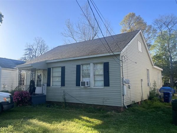 225 E Elmwood Street , Shreveport, LA 71104