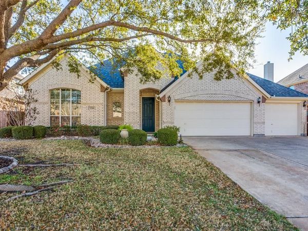 1710 Almond Drive, Mansfield, TX 76063