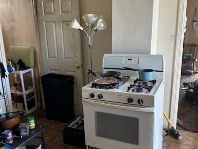 10309 Hulda Avenue, Cleveland, OH 44104 Photo 6