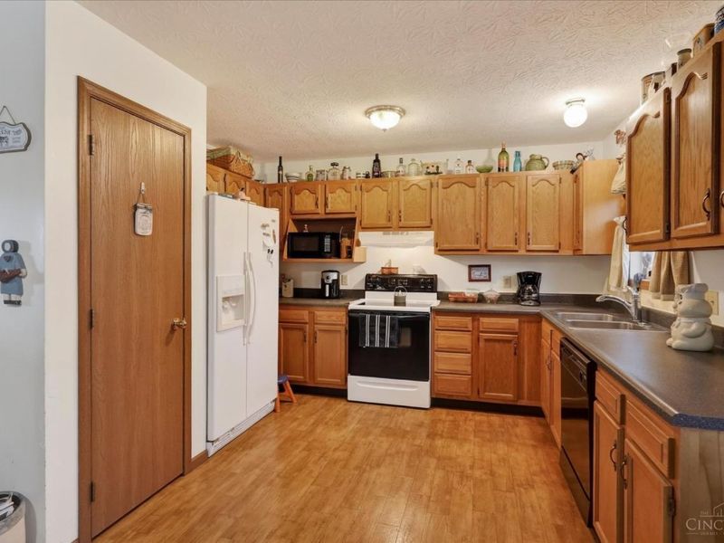 713 Riverbirch Road, Washington Court House, OH 43160 Photo 10