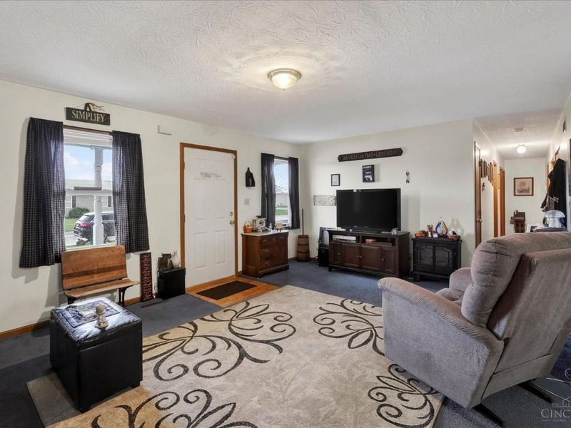 713 Riverbirch Road, Washington Court House, OH 43160 Photo 6