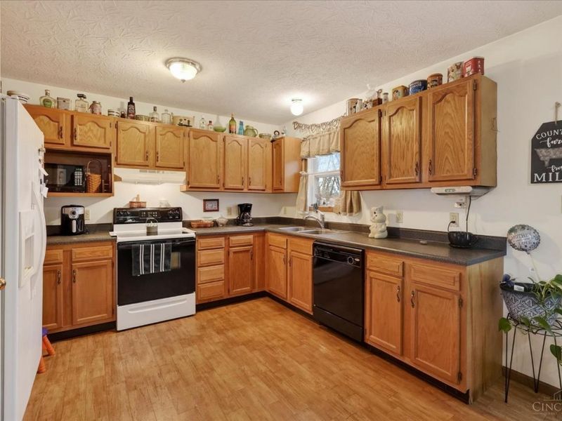 713 Riverbirch Road, Washington Court House, OH 43160 Photo 9