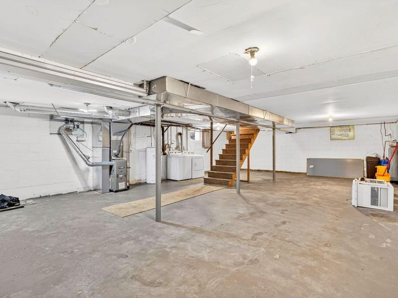 5586 N State Route 22, Somerset, OH 43783 Photo 19