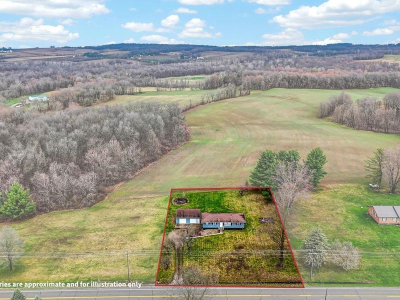 5586 N State Route 22, Somerset, OH 43783 Photo 3