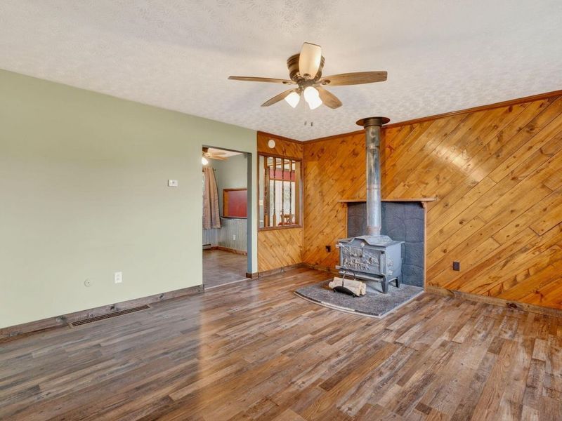 5586 N State Route 22, Somerset, OH 43783 Photo 42