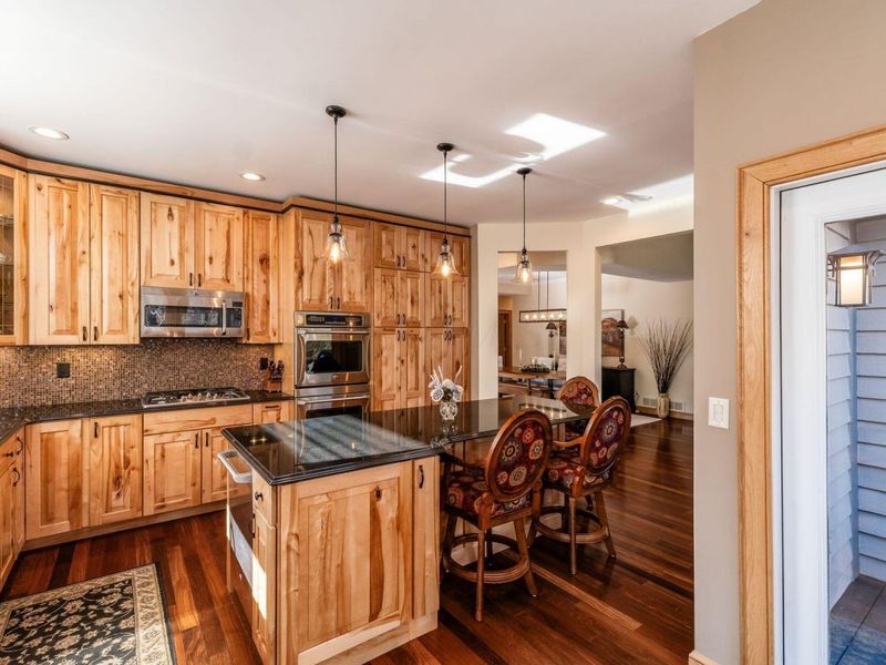 5600 Caplestone Lane, Dublin, OH 43017 Photo 21