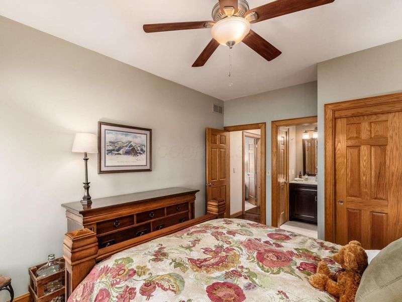 5600 Caplestone Lane, Dublin, OH 43017 Photo 31