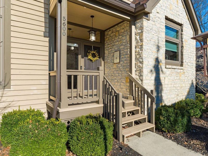 5600 Caplestone Lane, Dublin, OH 43017 Photo 4