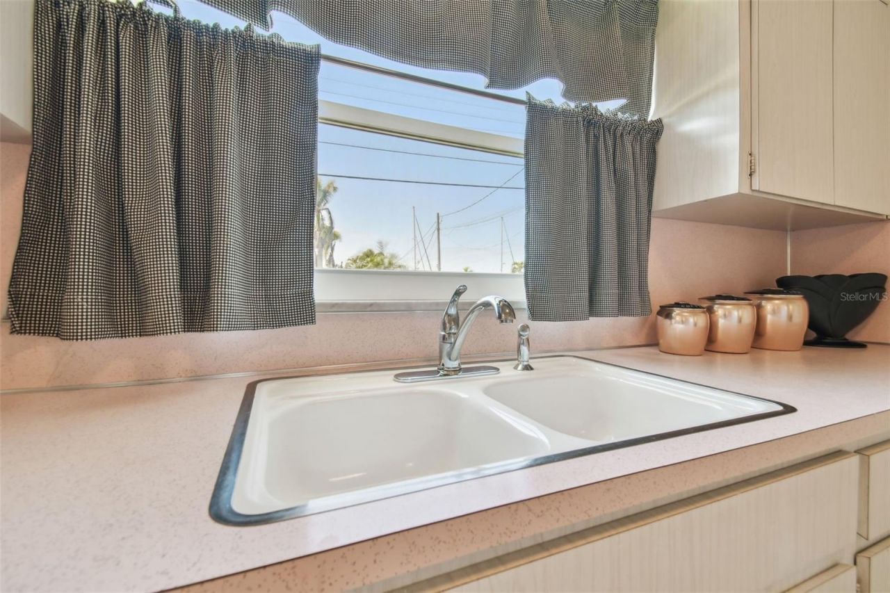 4912 Beacon Road, Palmetto, FL 34221 Photo