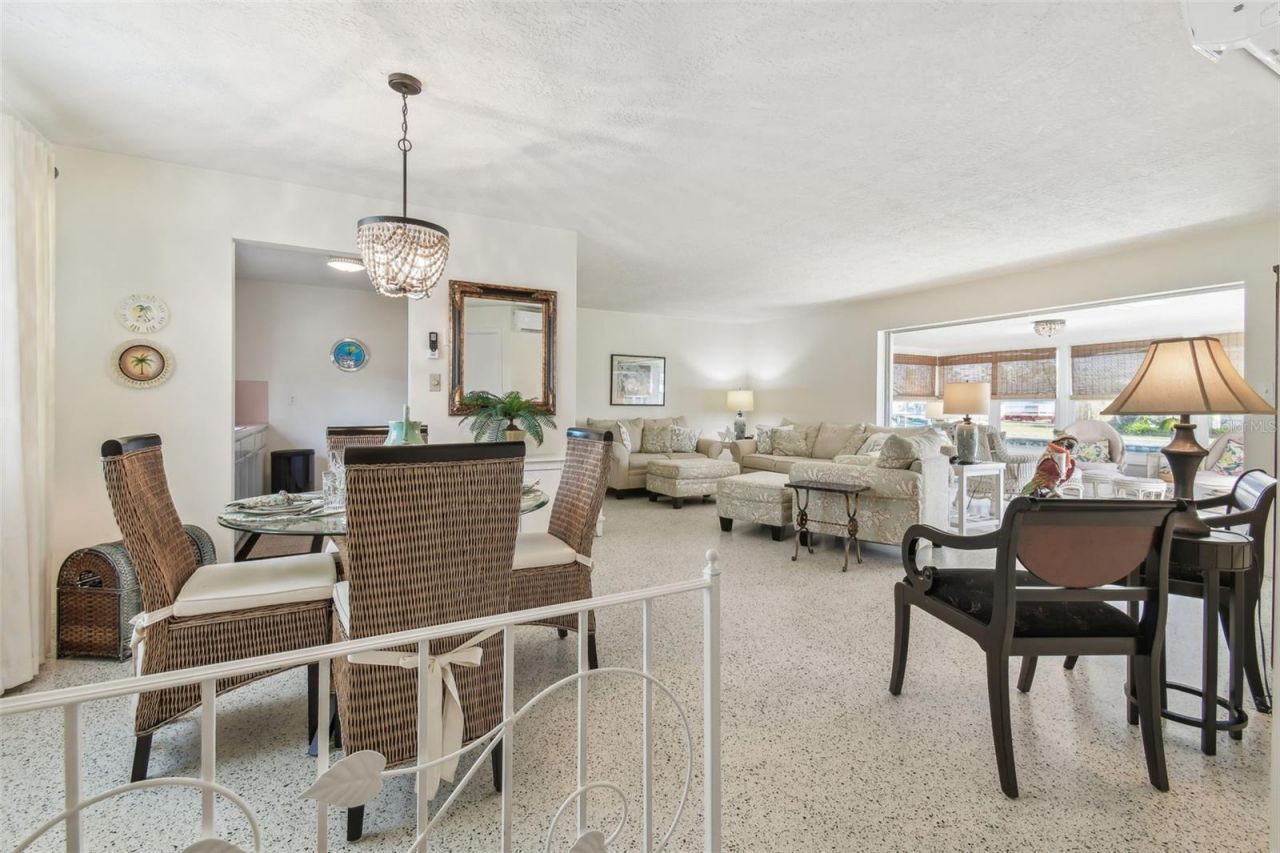 4912 Beacon Road, Palmetto, FL 34221 Photo