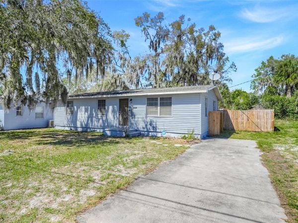 1009 E HAZZARD AVENUE , EUSTIS, FL 32726