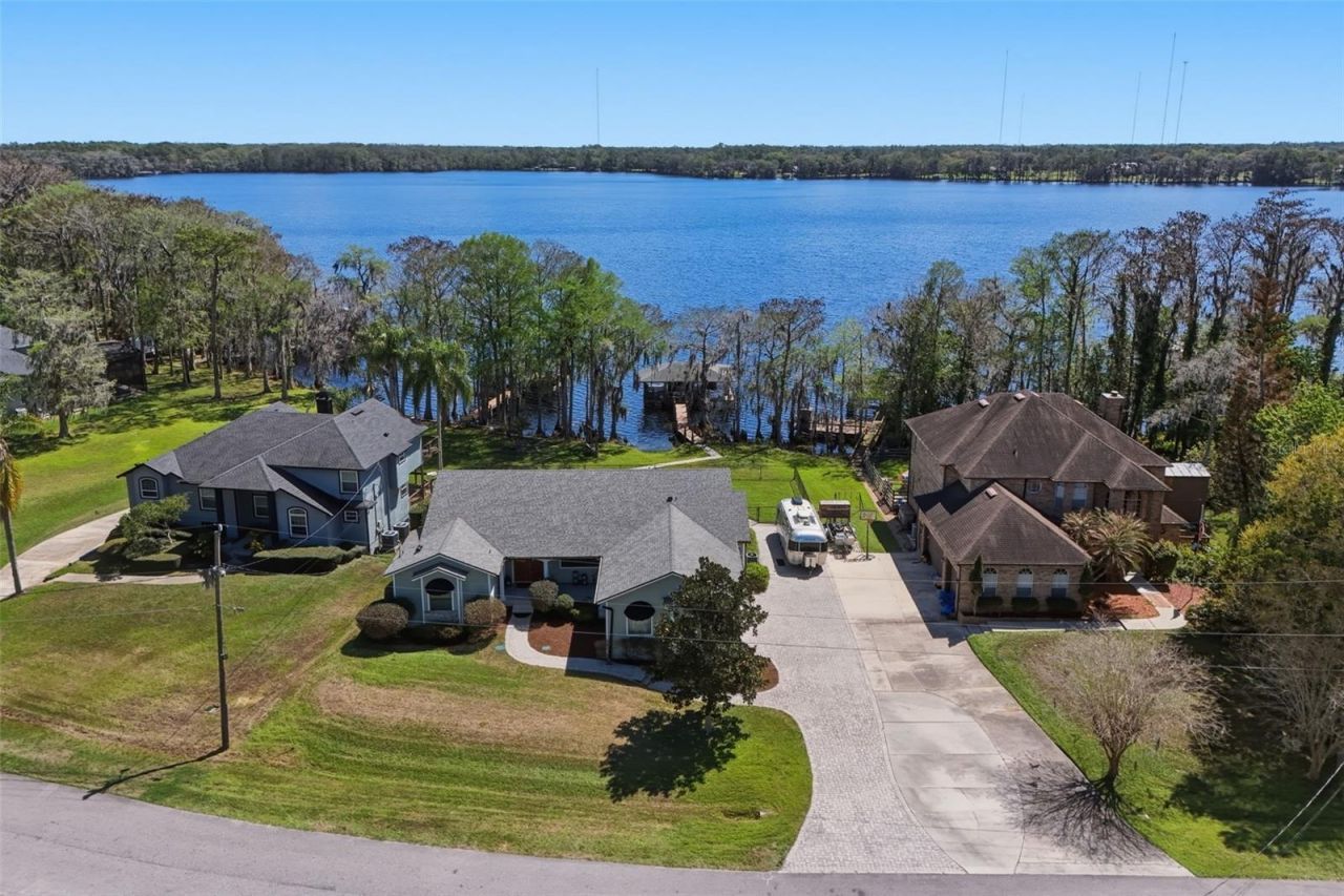 834 Millshore Drive, Chuluota, FL 32766 Photo