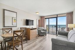 1501 S Ocean Blvd. photo 4