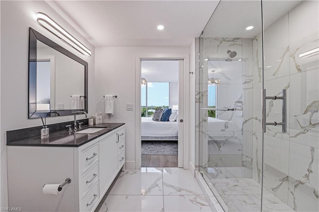 13935 Old Coast Rd, Unit 406, Naples, FL 34110 Photo